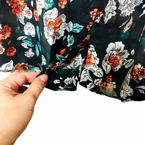 Tommy Hilfiger Medium Urban Folklore Long Sleeve Floral Peasant Top NWT - Picture 11 of 11